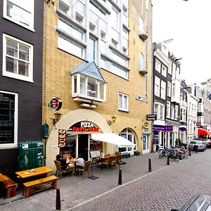 Acostar ** Amsterdam