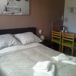 3* Couette-café Bon Bed & Breakfast